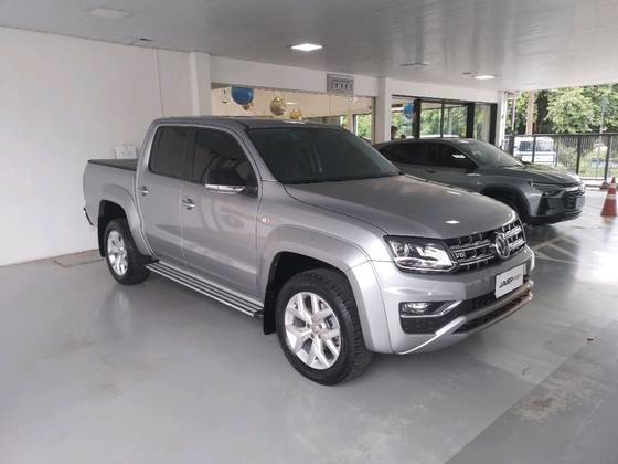 VOLKSWAGEN AMAROK 3.0 V6 TDI DIESEL HIGHLINE CD 4MOTION AUTOMÁTICO